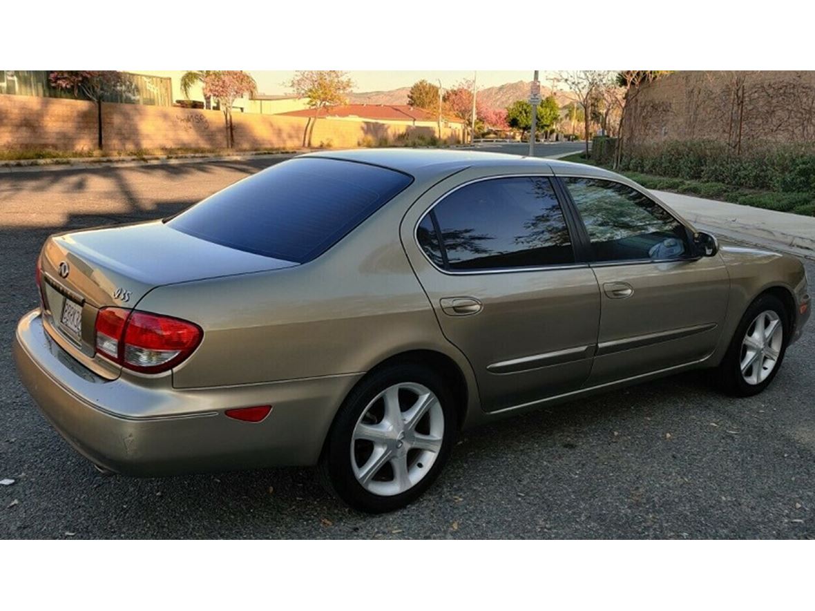 2002 Infiniti I35 for sale by owner in Bakersfield