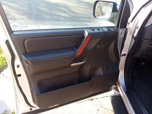 Silver 2005 Infiniti QX56