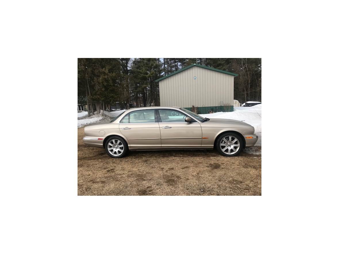 2005 Jaguar XJ8 for sale by owner in Saratoga Springs