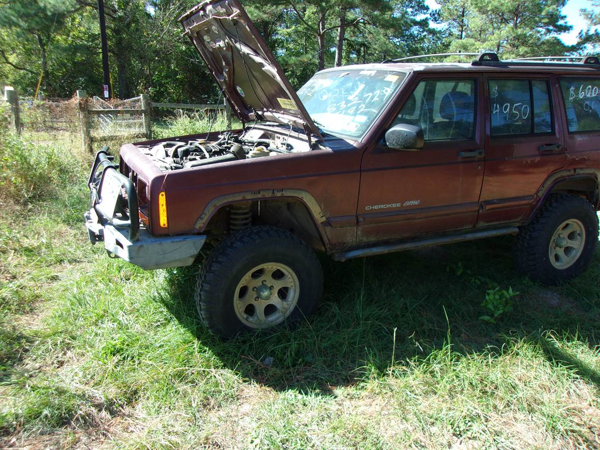 2000 Jeep Cherokee for sale by owner in Garrison