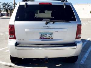 Silver 2006 Jeep Grand Cherokee