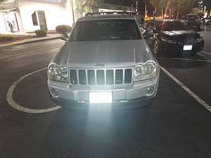 Silver 2007 Jeep Grand Cherokee