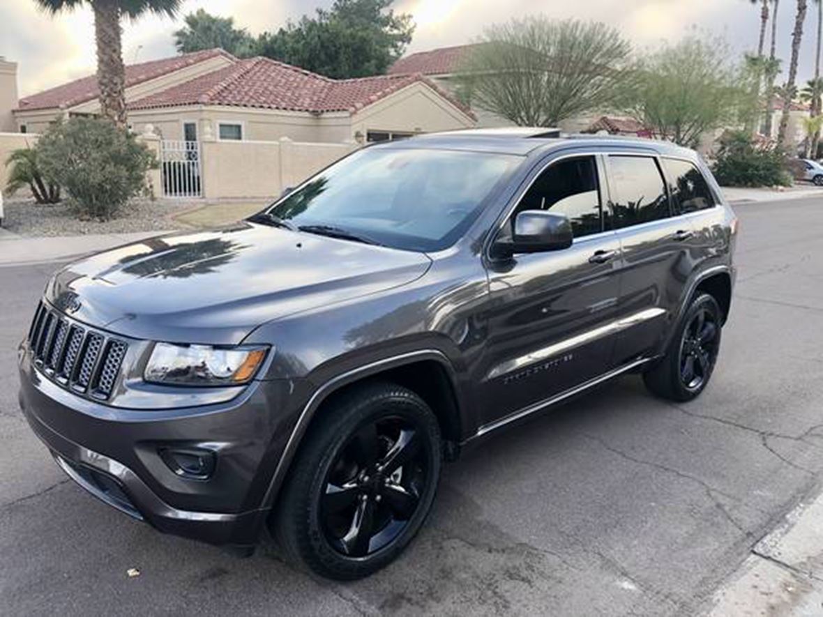 2014 Jeep Grand Cherokee for sale by owner in Glendale