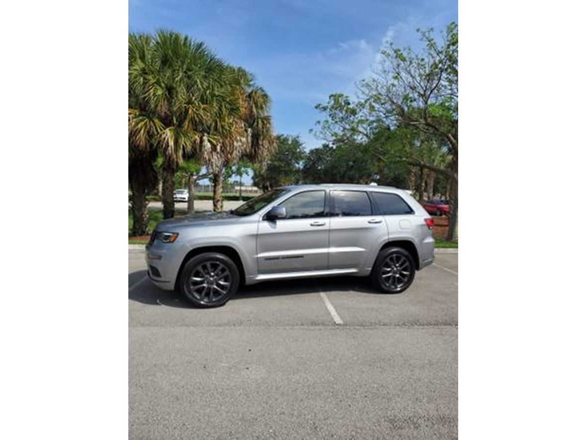 2019 Jeep Grand Cherokee for sale by owner in Philadelphia