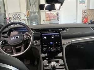 Gray 2022 Jeep Grand Cherokee L