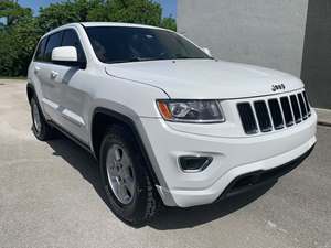 White 2015 Jeep Grand Cherokee Laredo 4WD