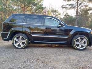 Black 2006 Jeep Grand Cherokee SRT