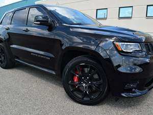 Black 2017 Jeep Grand Cherokee SRT