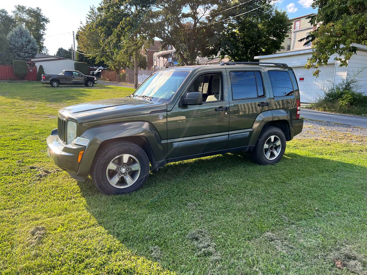 2008 Jeep Liberty for sale by owner in Allentown