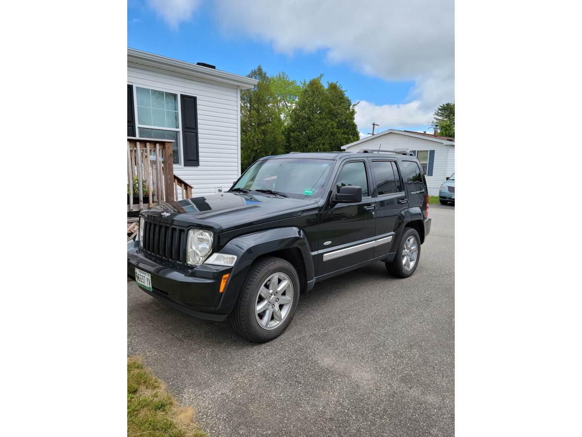 2012 Jeep Liberty for sale by owner in Brunswick