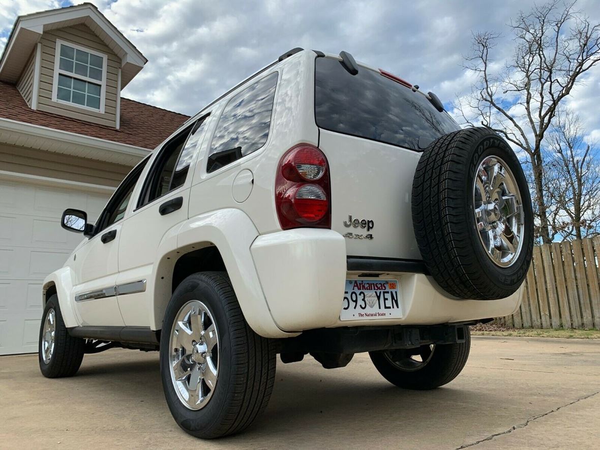 2006 Jeep Liberty Limited Edition for sale by owner in Newport