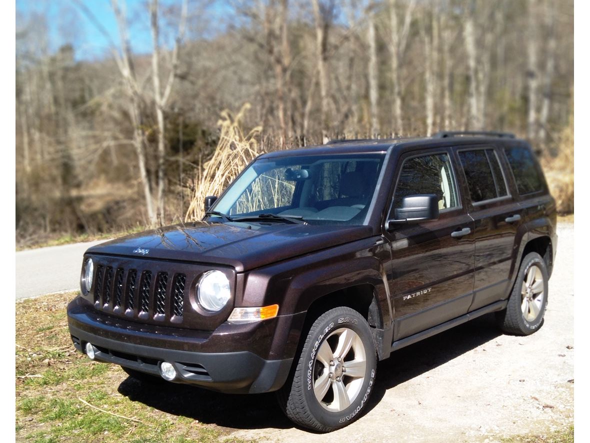 2014 Jeep Patriot for sale by owner in Jamestown