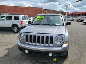 Gray 2016 Jeep Patriot