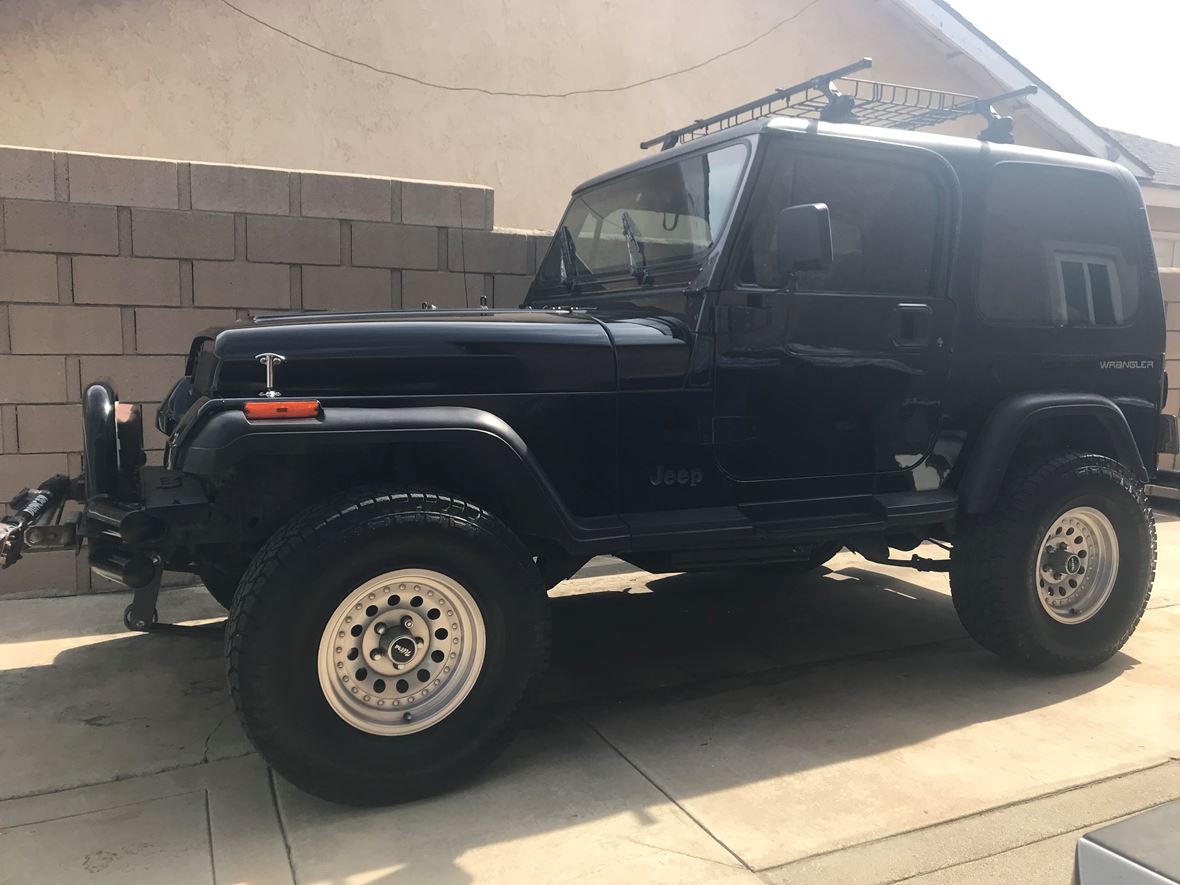 1994 Jeep Wrangler for sale by owner in Ontario