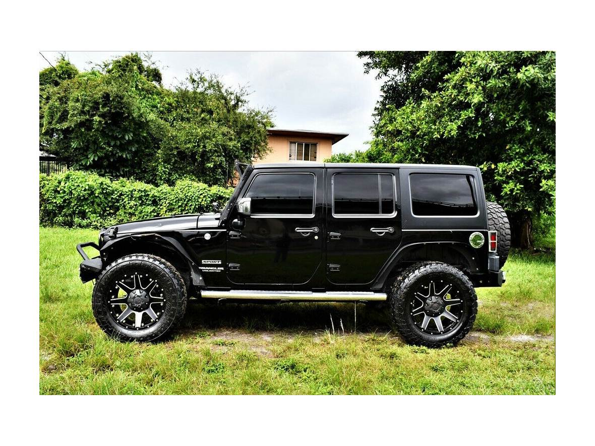 2016 Jeep Wrangler 4Xe for sale by owner in Alden