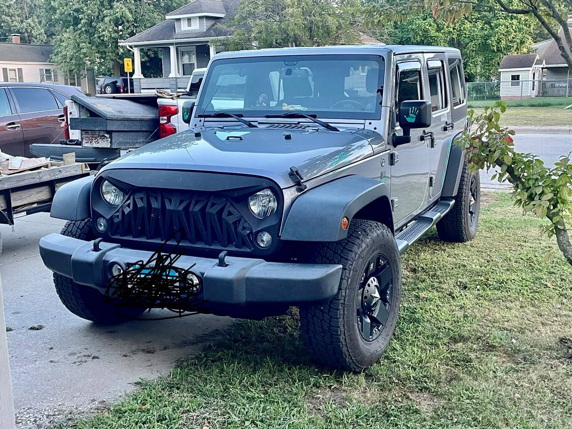 2014 Jeep Wrangler Unlimited for sale by owner in Taylorville