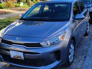 Kia RIO for sale by owner in Baltimore MD