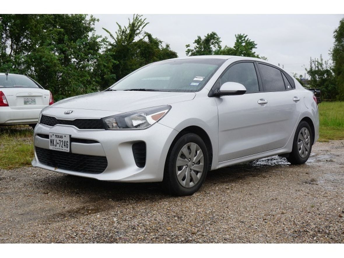 2019 Kia RIO for sale by owner in Houston