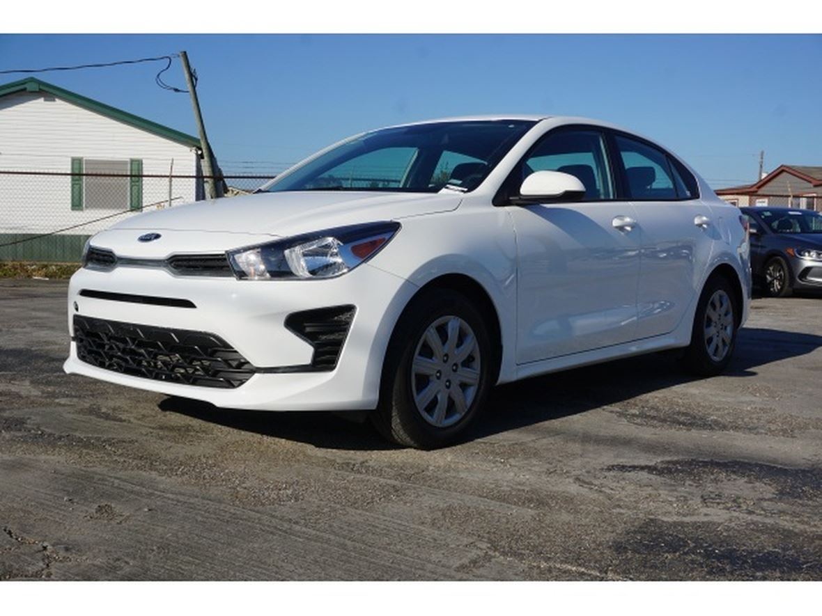 2021 Kia RIO for sale by owner in Houston