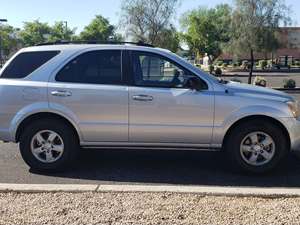 Gray 2008 Kia Sorento