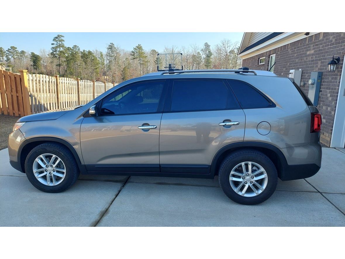 2014 Kia Sorento for sale by owner in Gilbert