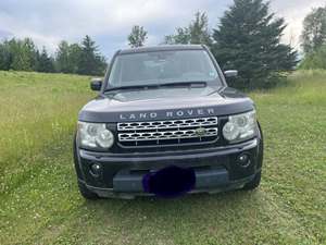 2011 Land Rover LR4 with Black Exterior