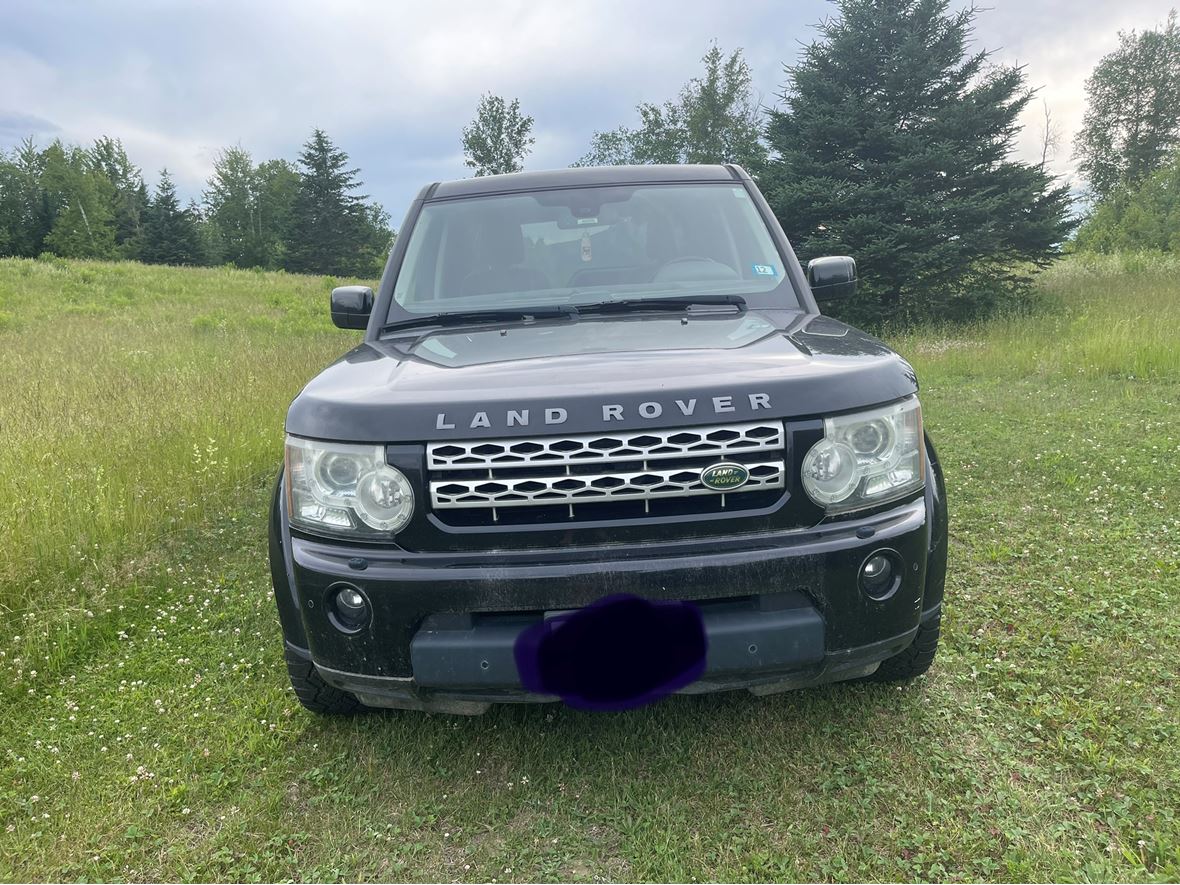 2011 Land Rover LR4 for sale by owner in Colebrook