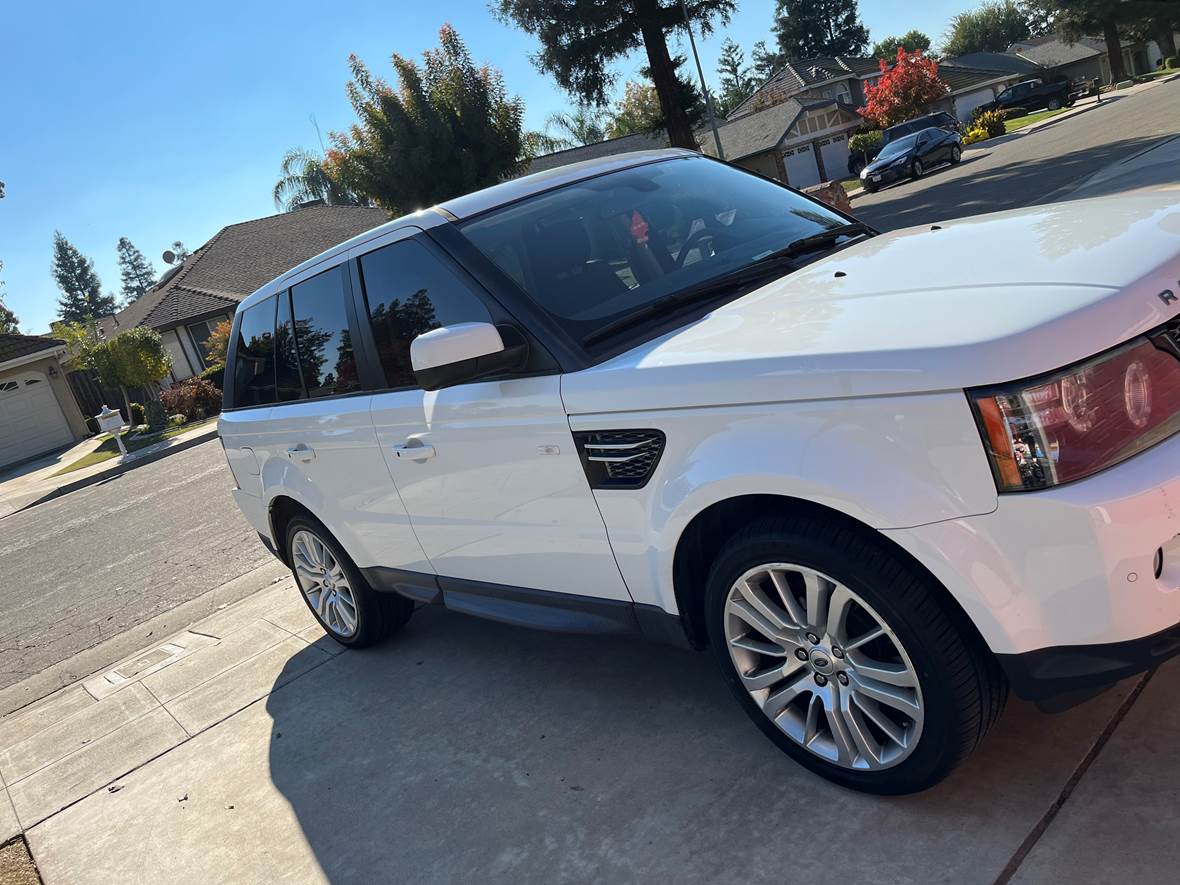 2013 Land Rover Range Rover Sport for sale by owner in Fresno