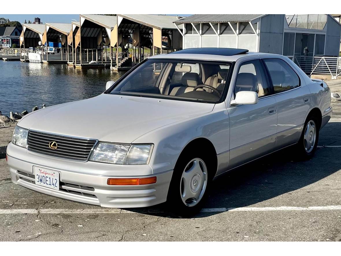1997 Lexus LS for sale by owner in Long Beach