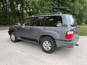 1998 Lexus LX 470 with Gray Exterior