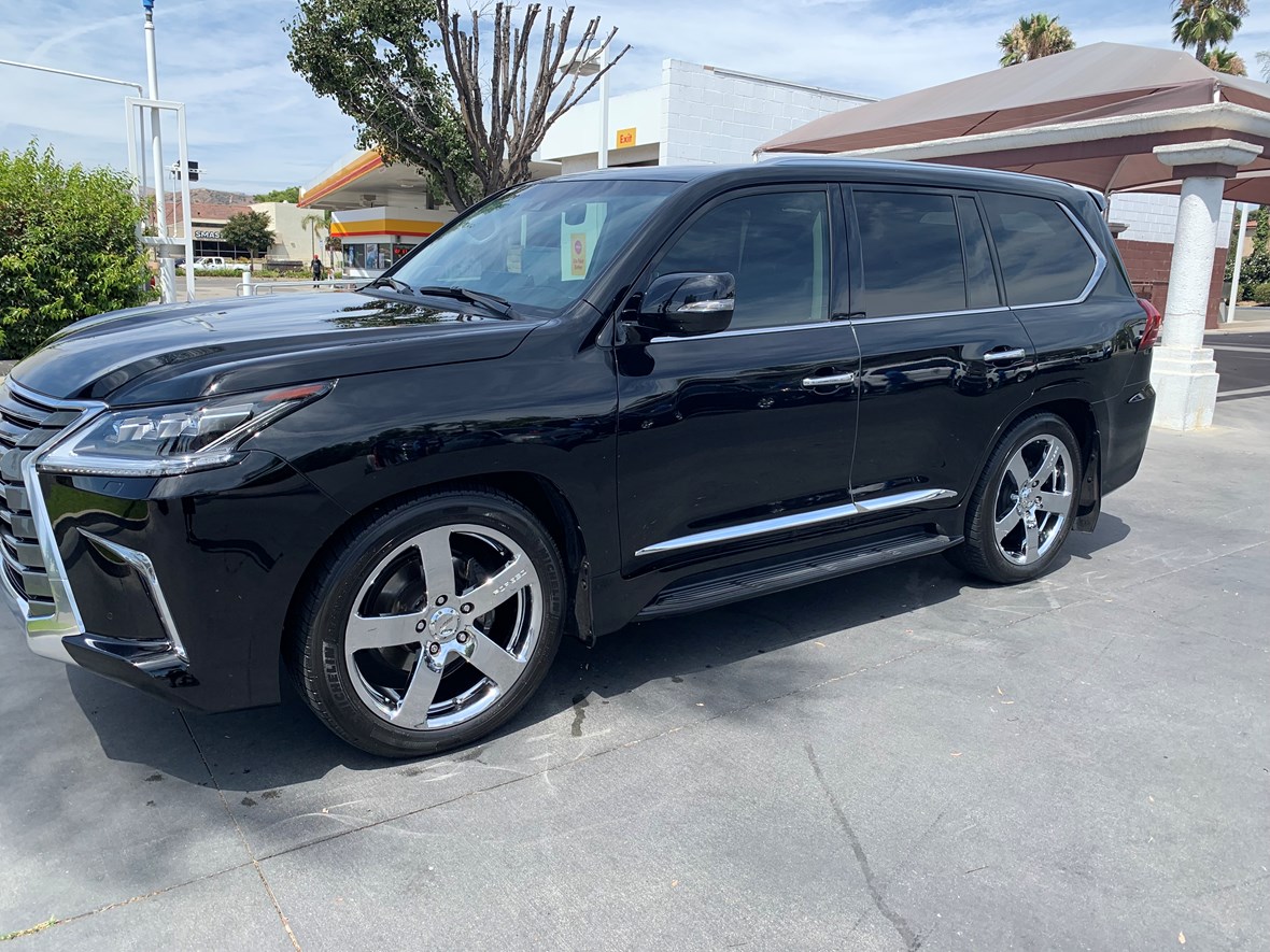 2017 Lexus LX 570 for sale by owner in Simi Valley