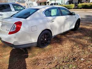 White 2013 Lincoln MKS