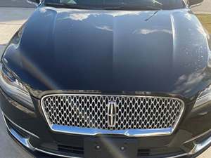2019 Lincoln MKZ with Black Exterior