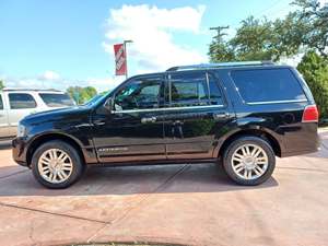 Black 2014 Lincoln Navigator