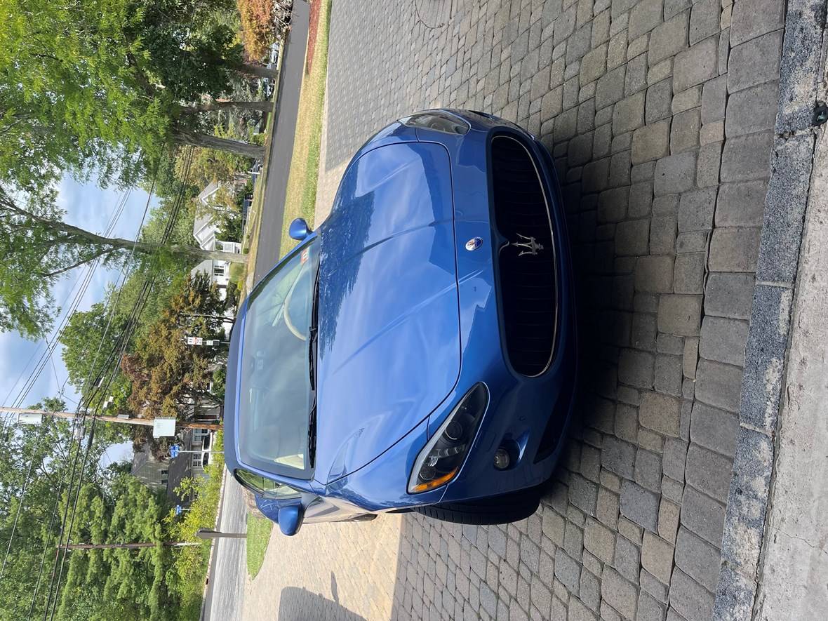 2013 Maserati GranTurismo Convertible for sale by owner in Wayne