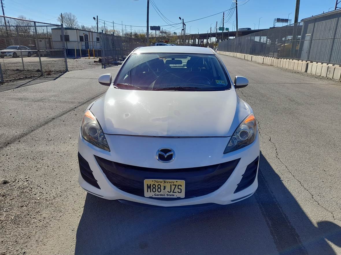 2010 Mazda Mazda3 for sale by owner in Linden