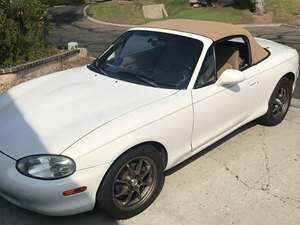 1999 Mazda MAZDASPEED MX-5 Miata with White Exterior