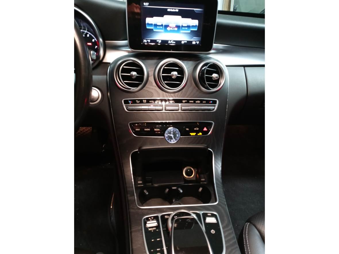 2015 Mercedes-Benz 300 for sale by owner in Midvale