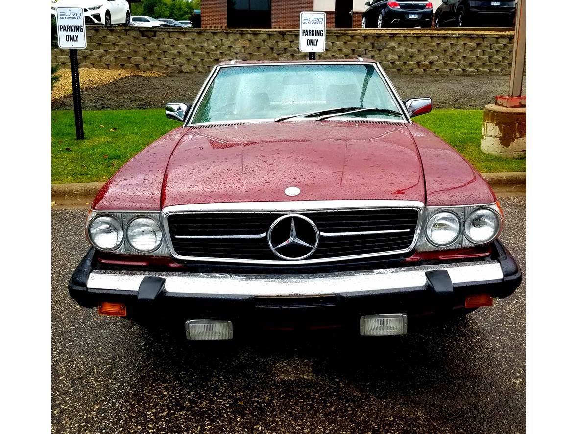 1981 Mercedes-Benz 380 for sale by owner in Hudson