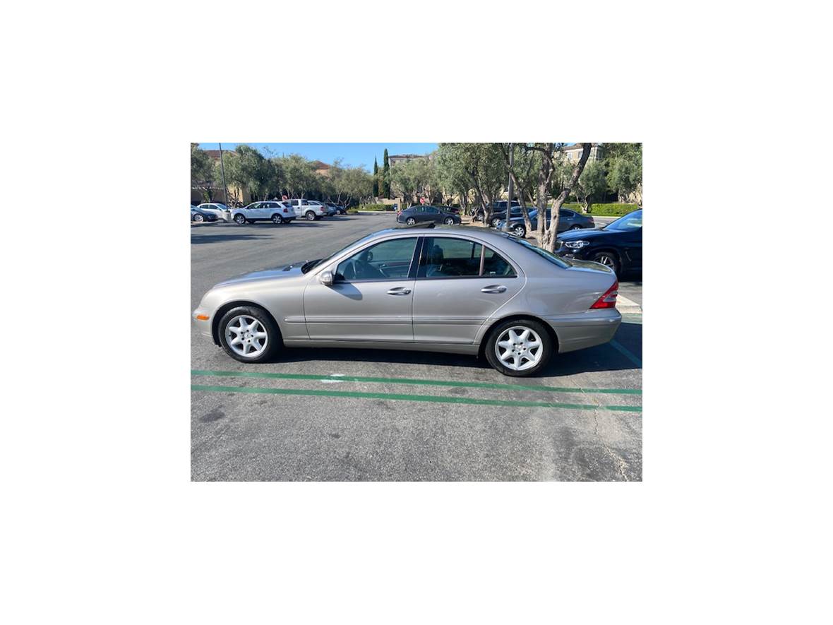 2004 Mercedes-Benz C-Class for sale by owner in Newport Beach