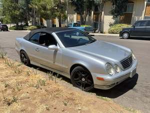 Silver 2000 Mercedes-Benz CLK-Class