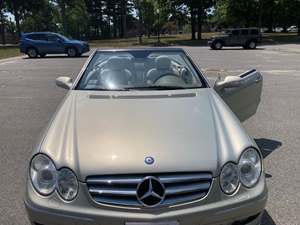 Gold 2006 Mercedes-Benz CLK-Class