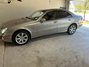 Beige 2009 Mercedes-Benz E-Class