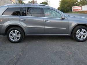 2010 Mercedes-Benz GL-Class with Silver Exterior