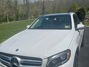 White 2016 Mercedes-Benz GLC-Class