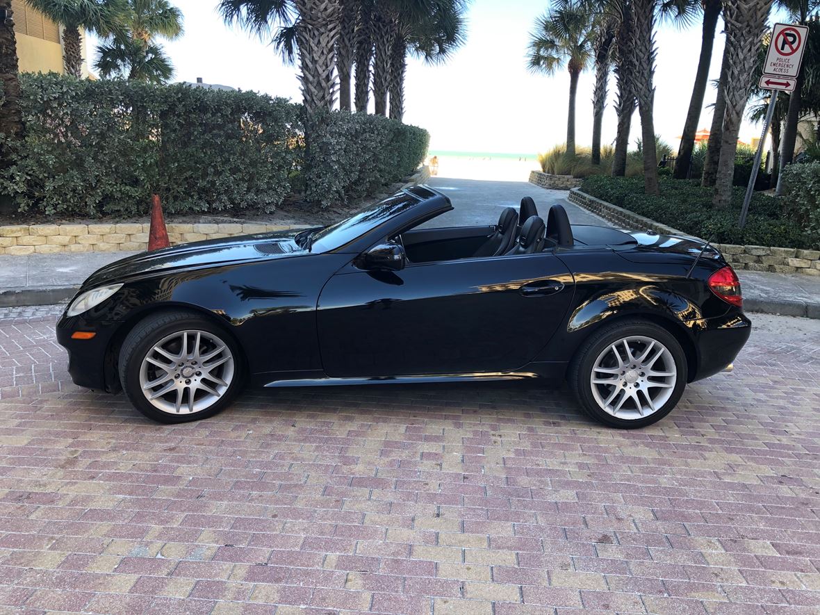 2009 Mercedes-Benz SLK-Class for sale by owner in Clearwater