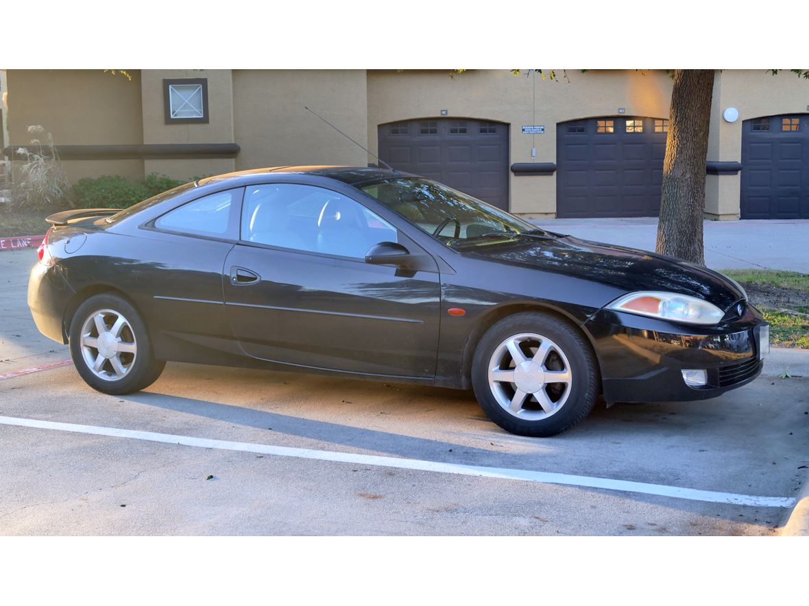 2002 Mercury Cougar for sale by owner in Fort Worth