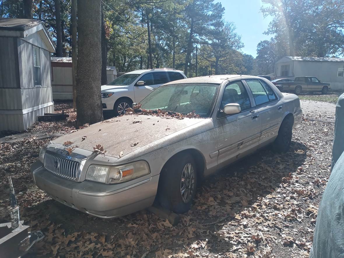 2008 Mercury Grand Marquis for sale by owner in Pearl