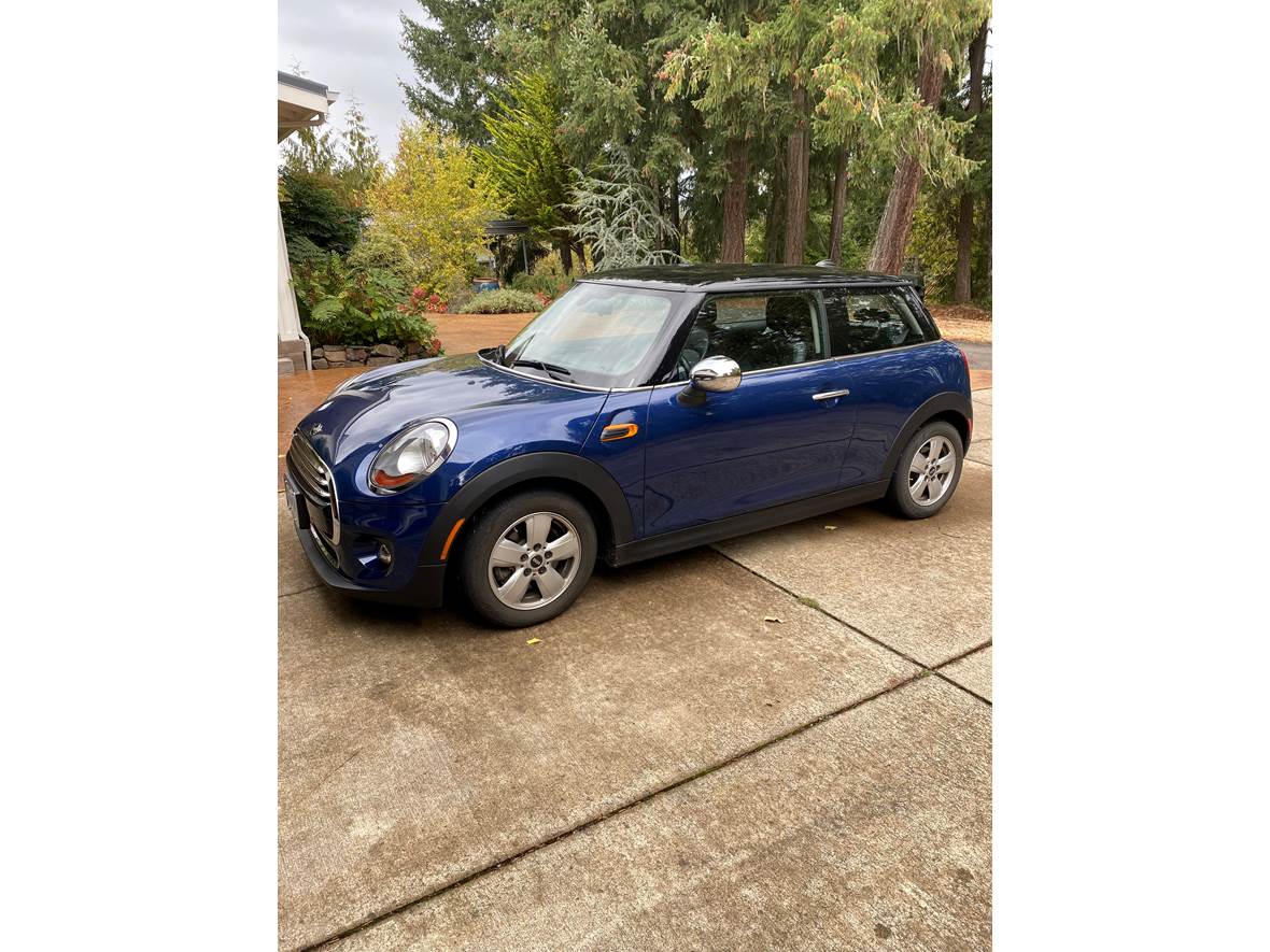 2014 MINI Cooper for sale by owner in Eugene