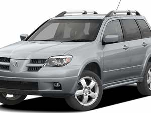 2004 Mitsubishi Outlander with White Exterior